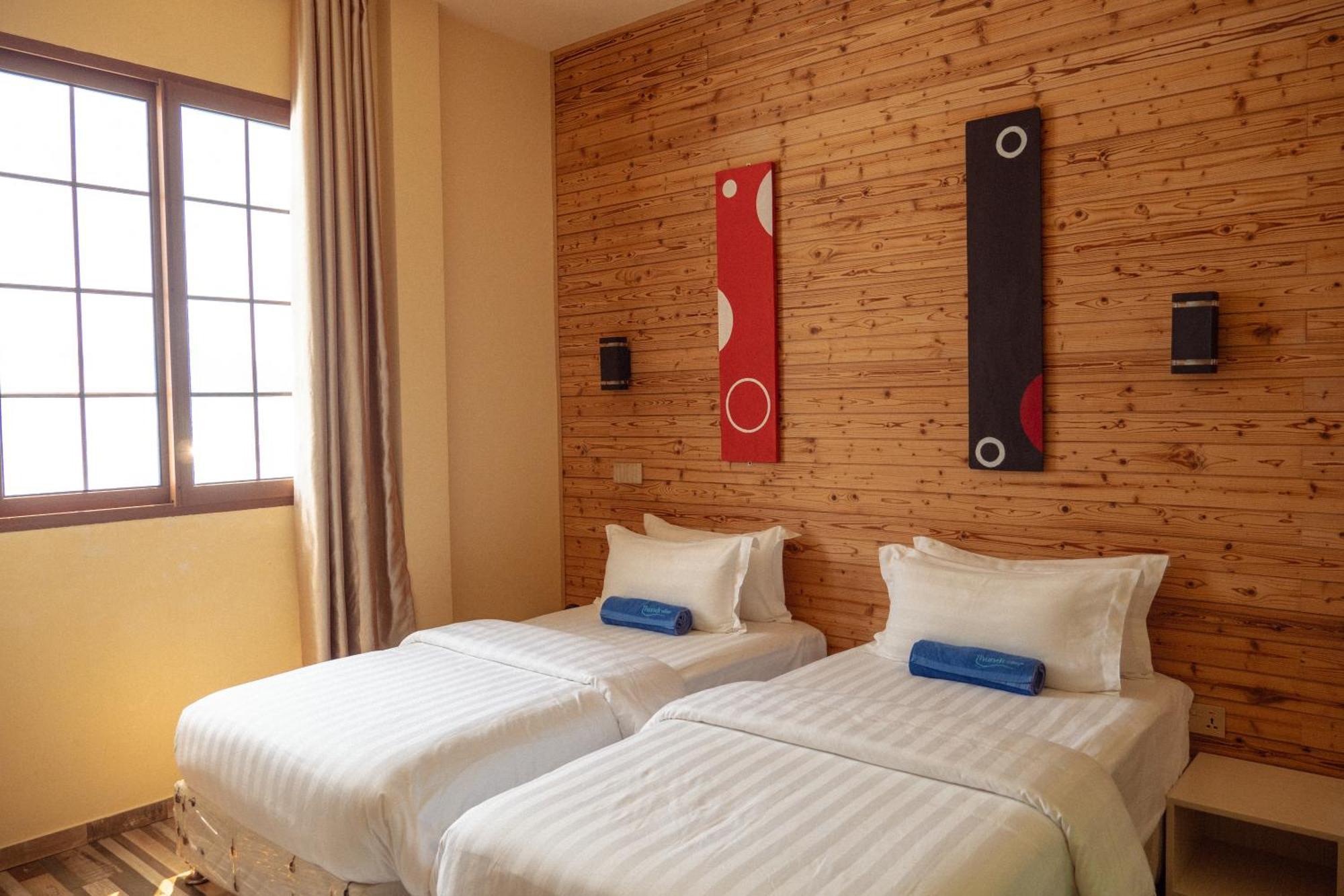 Thundi Village & Spa Maalhos  Extérieur photo