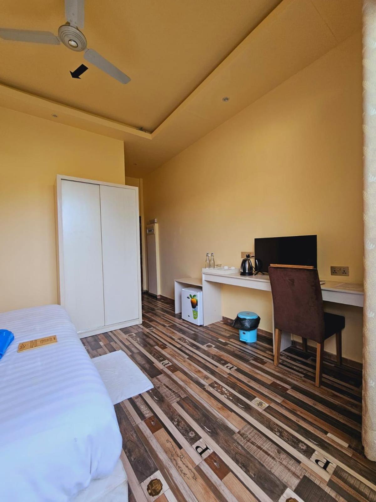 Thundi Village & Spa Maalhos  Extérieur photo